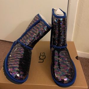 100% Authentic Brand New in Box UGG Classic Short Sequin Boots